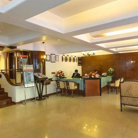Ramee Guesline Hotel, Dadar Mumbai Eksteriør bilde